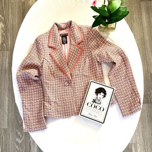 Chaquet style coquette
